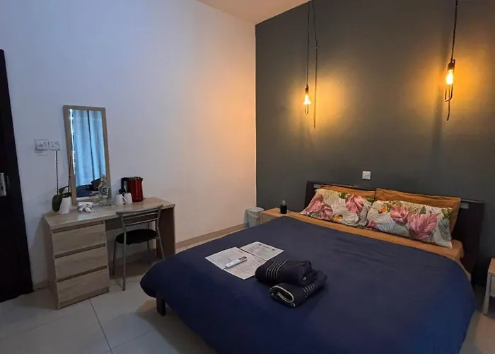 Airconditioned And Spacious Σλιέμα