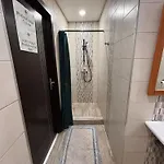 Airconditioned And Spacious 홈스테이