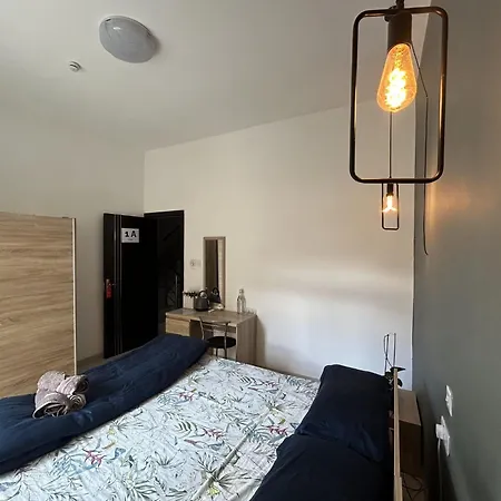 Airconditioned And Spacious * 슬리에마
