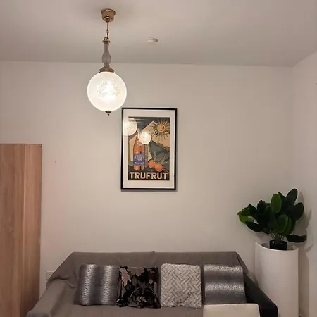 Airconditioned And Spacious Sliema